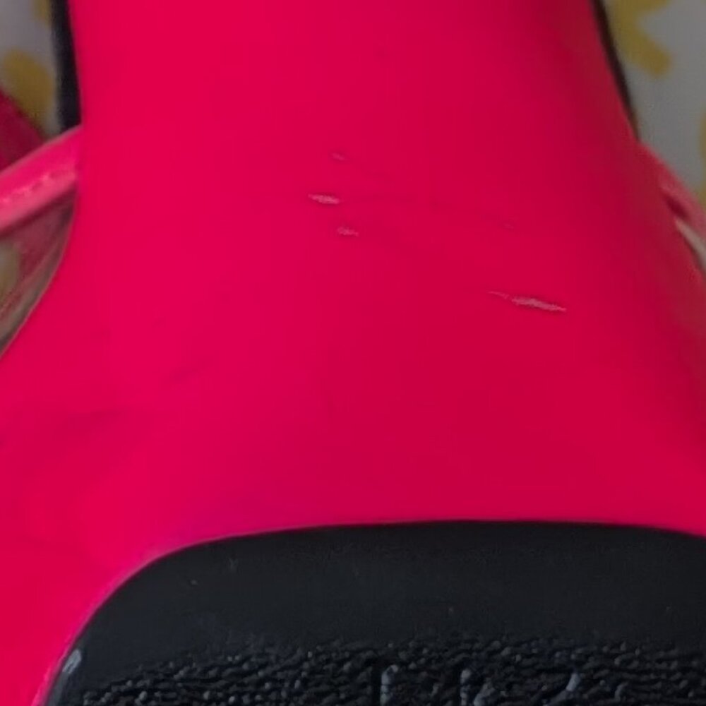 Luscious Neon Pink Glowing Platform Heels Size 7 - Picture 9 of 10